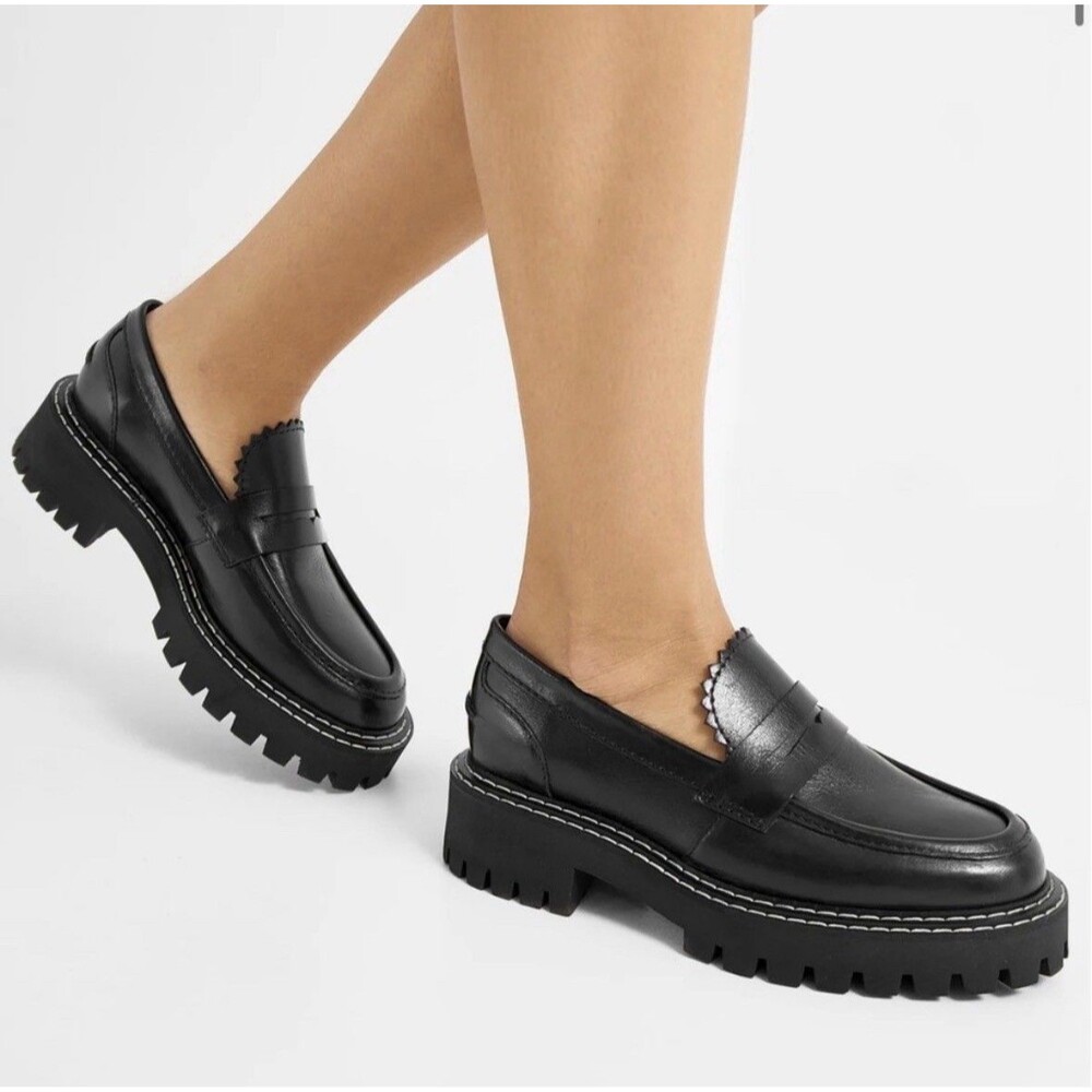 NWOB LAST Matter Black Leather Loafers Size 41 US 10 Chunky Lug Sole Shoes